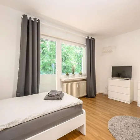 With Balcony In Apartament Lippstadt